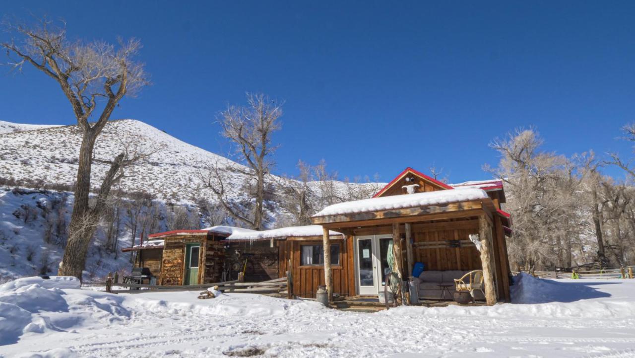 Aubin Sky Lodging At The Yl Ranch Savery Extérieur photo