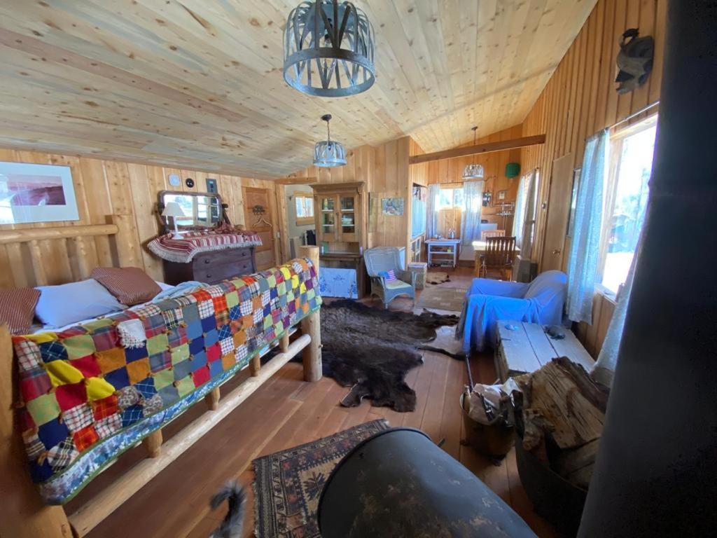 Aubin Sky Lodging At The Yl Ranch Savery Extérieur photo